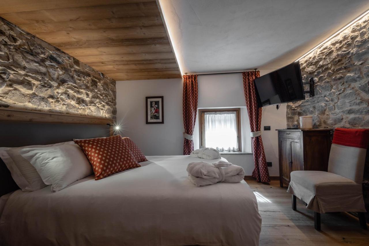 Les Plaisirs D'Antan Hotel Jovencan Екстериор снимка