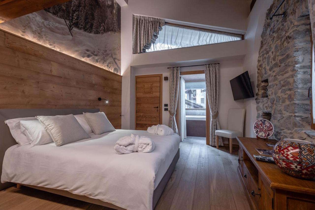 Les Plaisirs D'Antan Hotel Jovencan Екстериор снимка