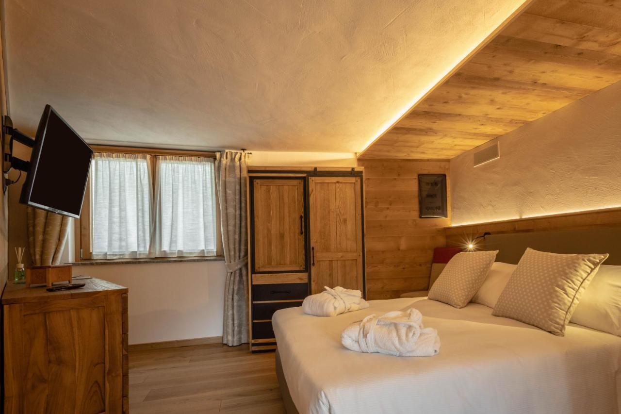 Les Plaisirs D'Antan Hotel Jovencan Екстериор снимка