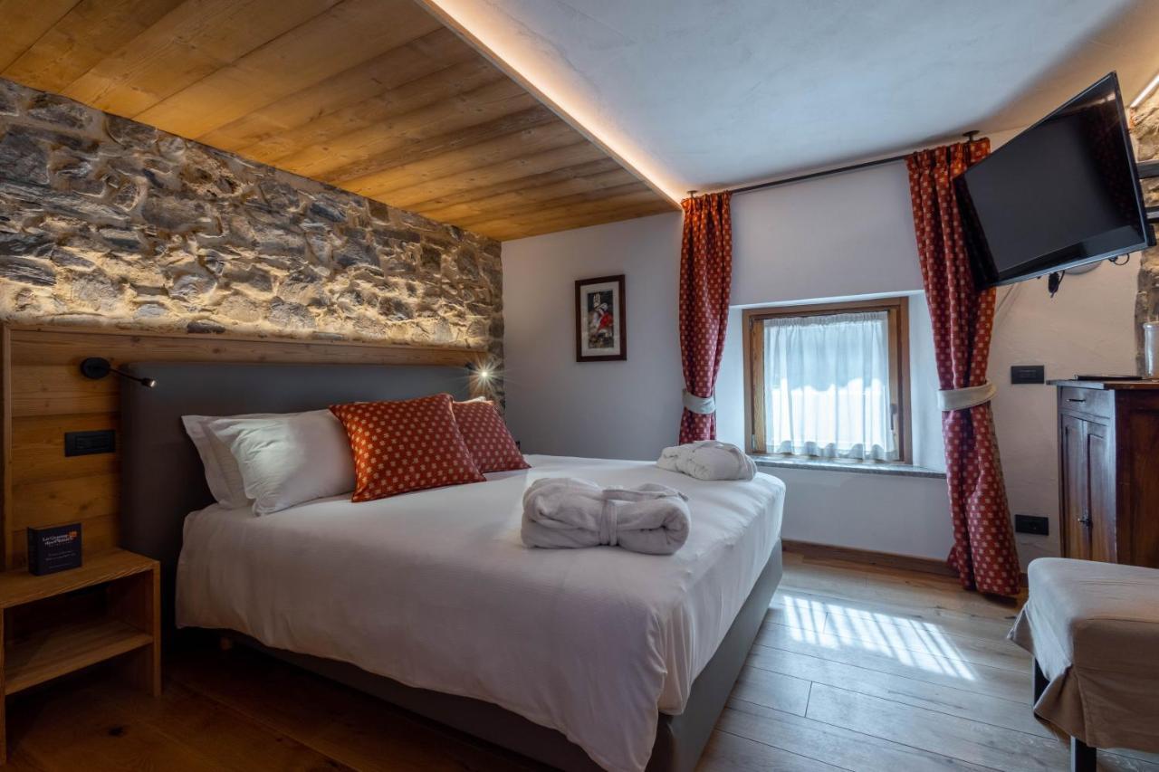 Les Plaisirs D'Antan Hotel Jovencan Екстериор снимка