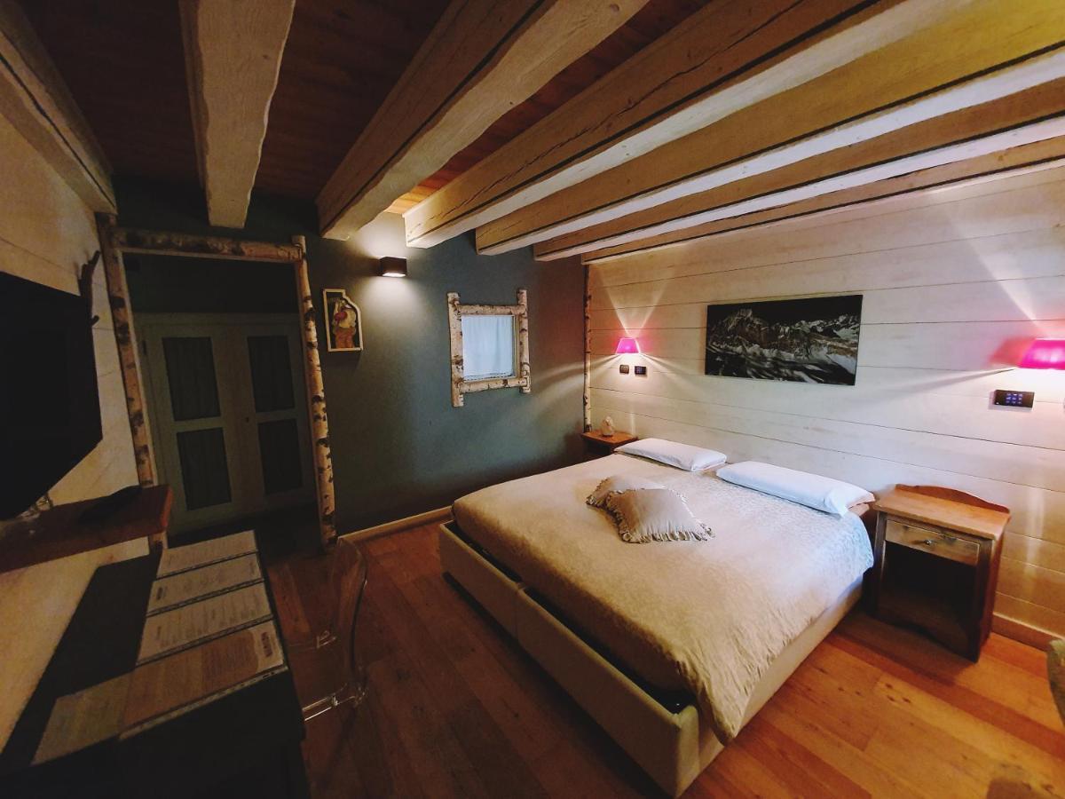 Les Plaisirs D'Antan Hotel Jovencan Екстериор снимка